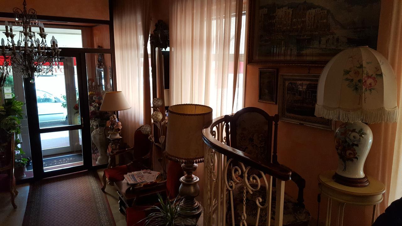 Hotel Royal Alessandria Zewnętrze zdjęcie